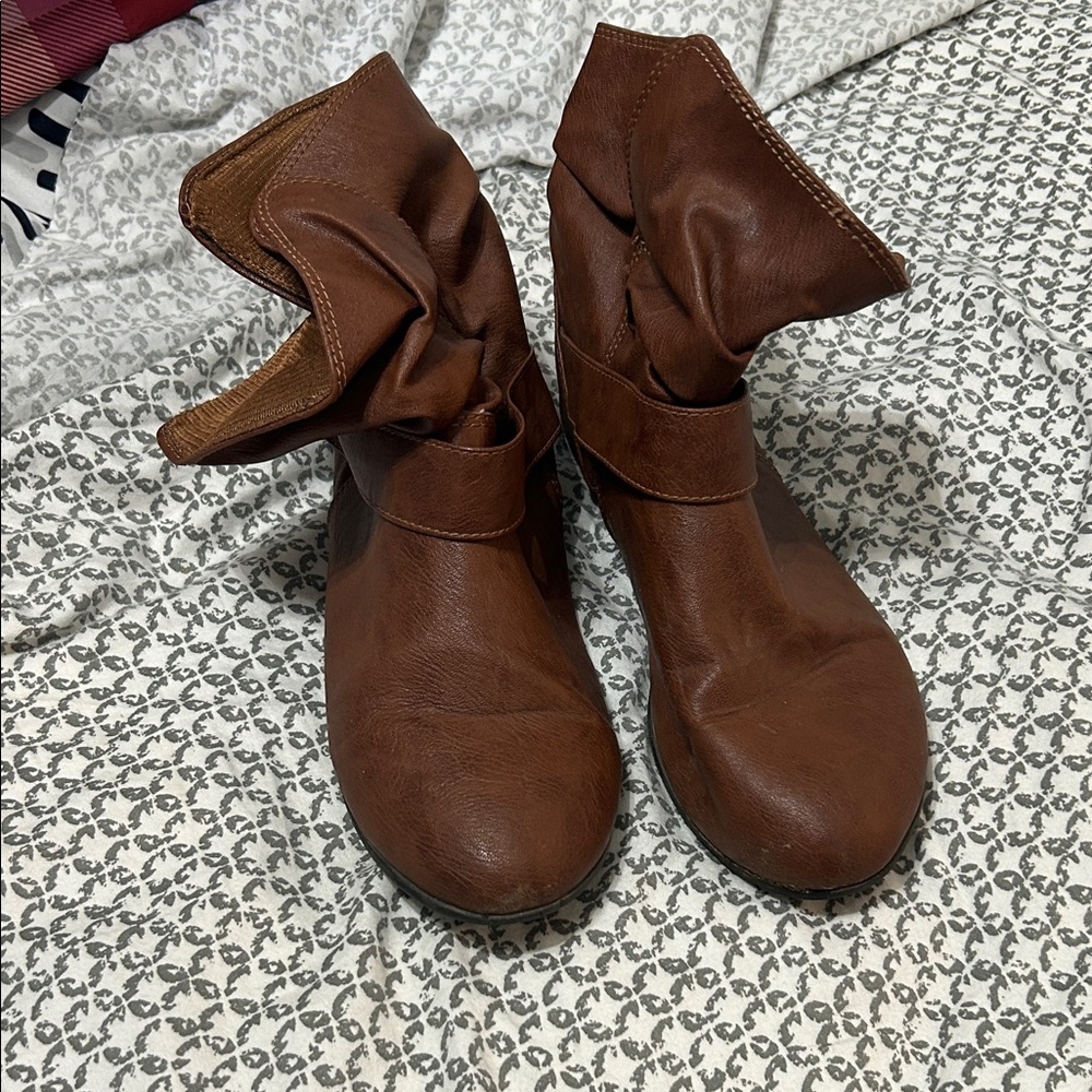 LOWER EAST SIDE Brown Ankle Boots